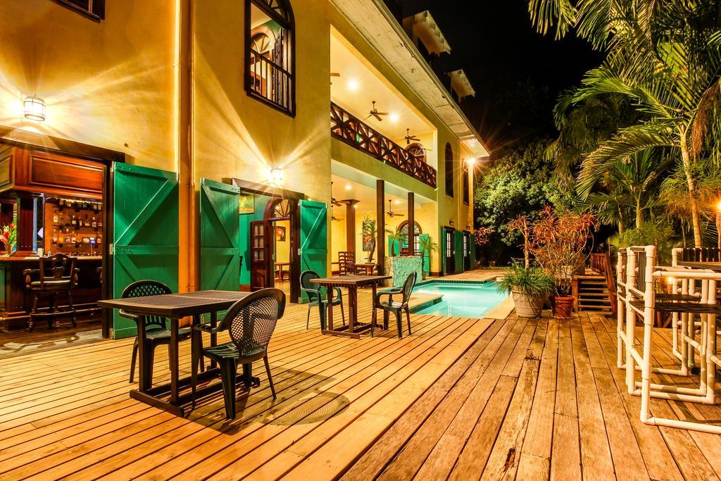 Colonial Suite @ Mahogany Hall San Ignacio Exterior foto